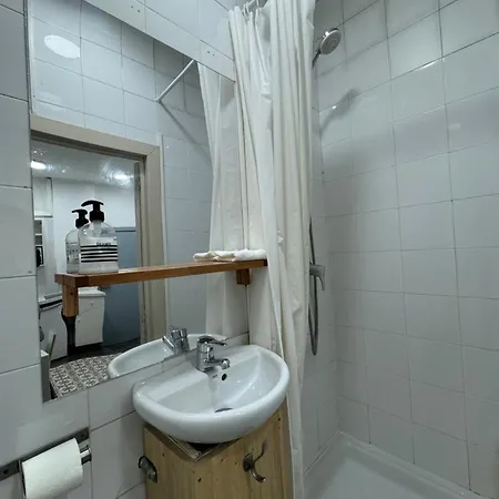032 Center Barca 32 Apartment *